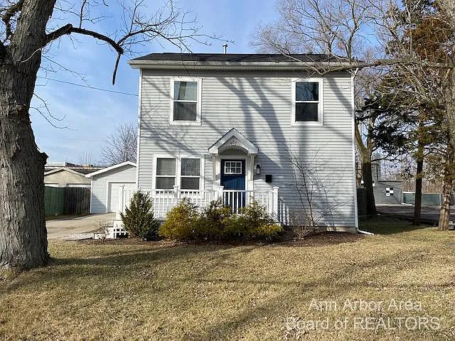 2 bed, 2.0 bath, 1250 sqft, $2,400 — Photo 2