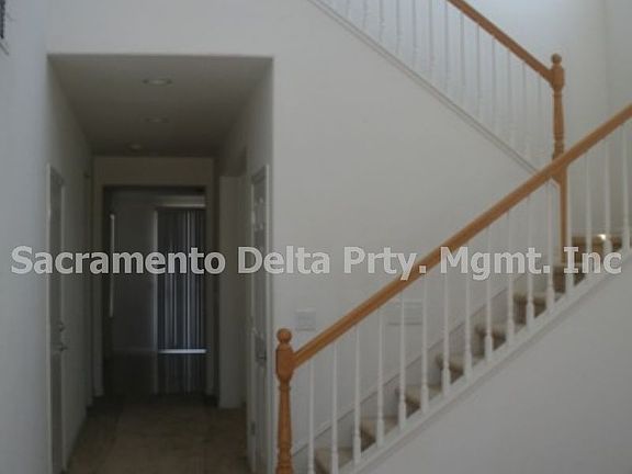2nd image of 5424 Boswell Way