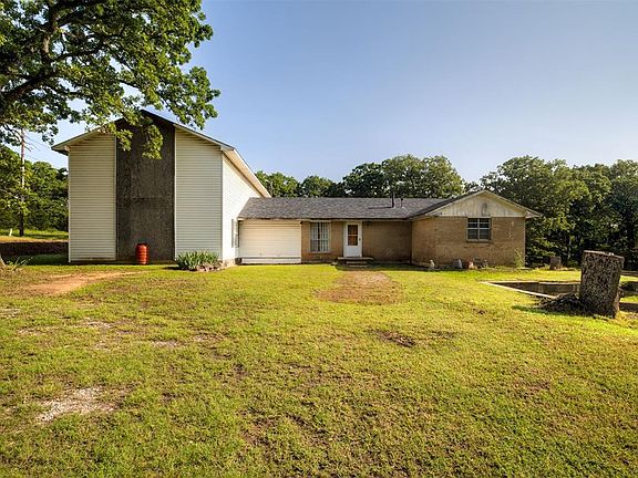 2nd image of 9595 Brangus Rd