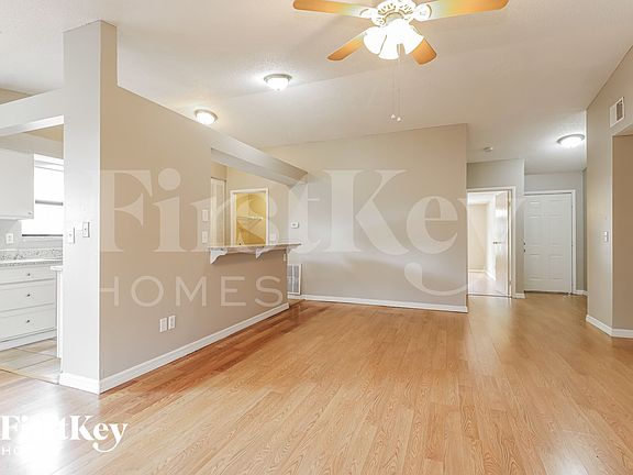 3rd image of 12213 Hidden Brook Dr
