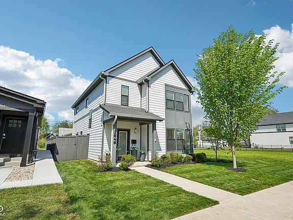 2nd image of 2846 Macpherson Ave