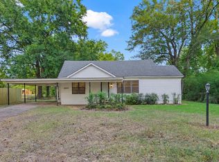 1207 S Main St, Linden, TX 75563