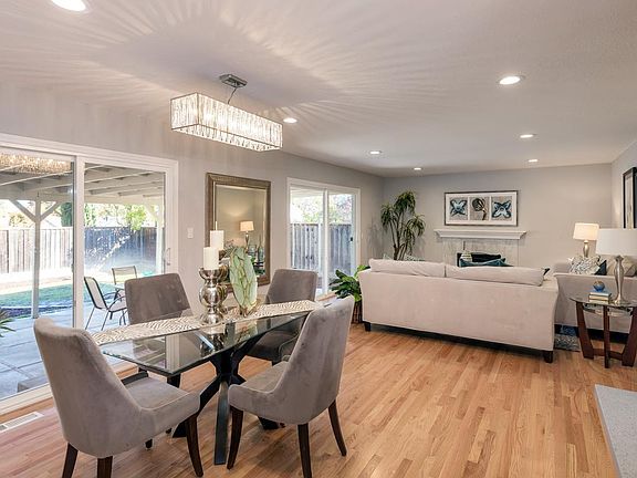 2nd image of 1709 Canna Ln
