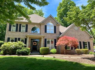 304 Avonworth Heights Dr, Pittsburgh, PA 15237