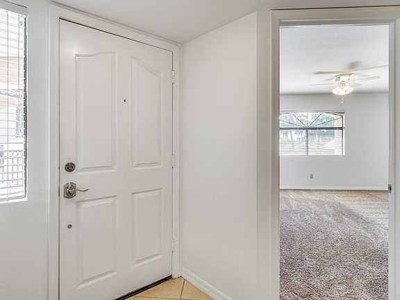 5th image of 5104 N 32nd St Unit 451