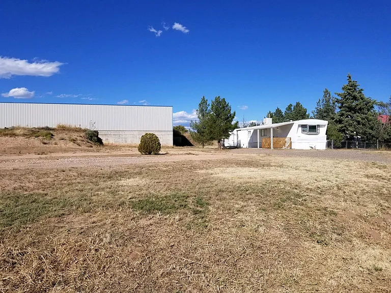 3860 E Beaver Creek Rd — Photo 4