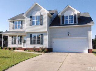 31 Parkton Ct E, Sanford, NC 27332