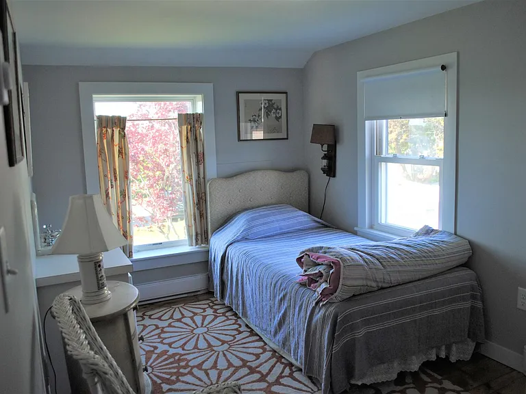 588B Black Point Rd — Photo 14