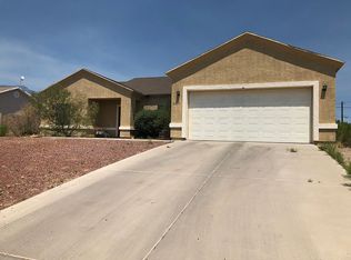 8664 S Navajo Dr, Safford, AZ 85546