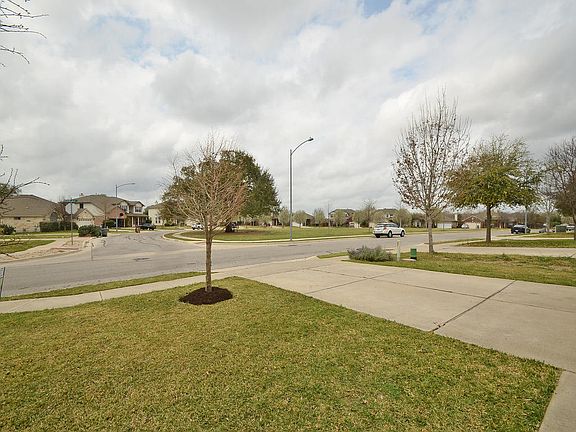 3rd image of 2920 Belgrave Falls Ln