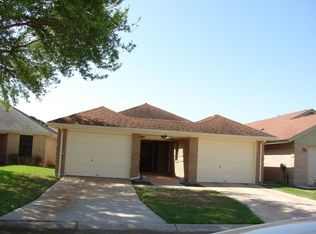 318 Ohara Dr, Pharr, TX 78577