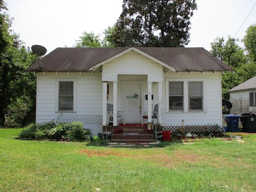 105 Rowena St, Natchitoches, LA 71457 Zillow
