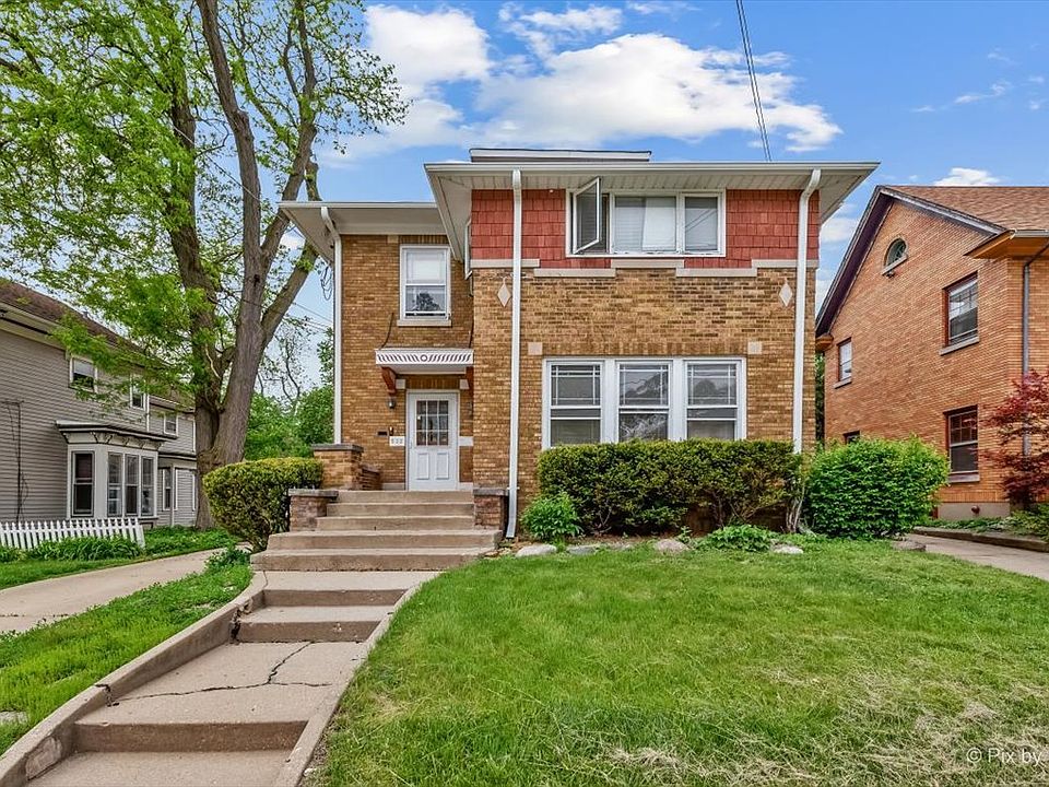 532 E Chicago St, Elgin, IL 60120 | Zillow