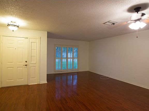 3rd image of 1730 Weaver Dr