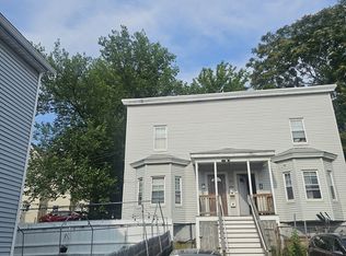 233-235 Main St, Everett, MA 02149