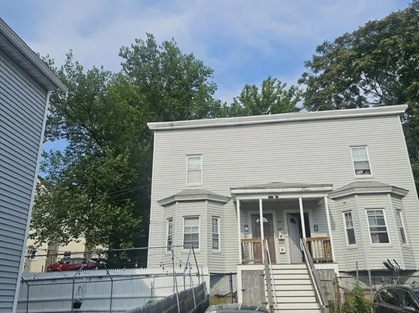 233-235 Main St, Everett, MA 02149