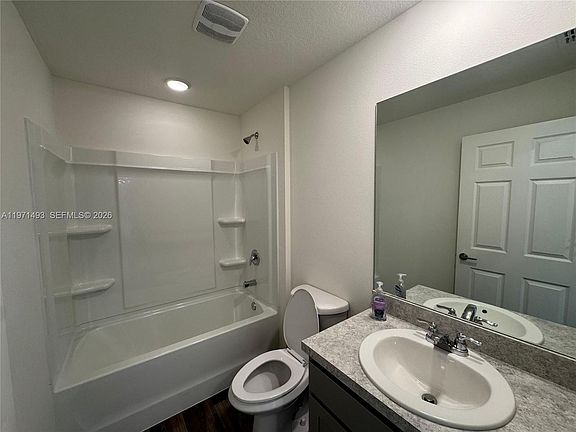 5th image of 314 SW Ray Ave