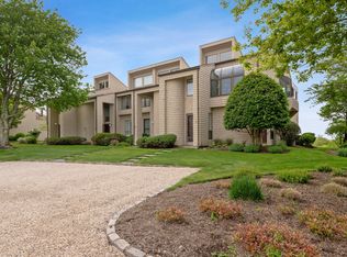 21 S Fulton St UNIT 21, Montauk, NY 11954