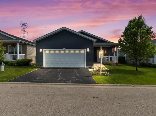 1405 Scenic View Ln, Grayslake, IL 60030