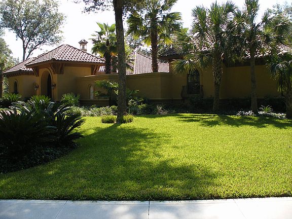5th image of 145 Hickory Hill Dr