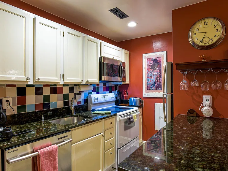 1715 Euclid St NW #3 — Photo 6