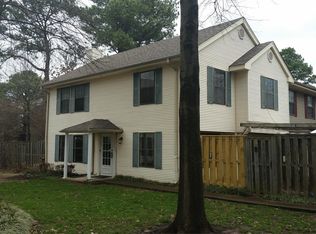 6754 Racquet Club Dr, Memphis, TN 38119