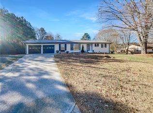 1224 Murray Cir SW, Marietta, GA 30064