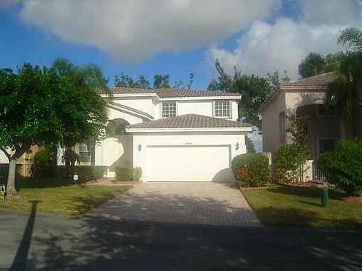 1st image of 4541 NW 94th Ct