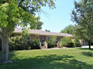 4201 Sandpiper Ln, Great Bend, KS 67530