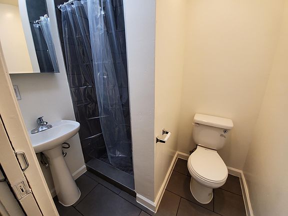 5th image of 1500 California St #121
