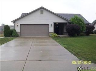 2116 W Fiesbeck Ct, Columbus, IN 47201