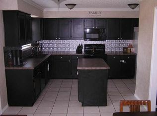 7600 Harmony Dr, Fort Worth, TX 76133