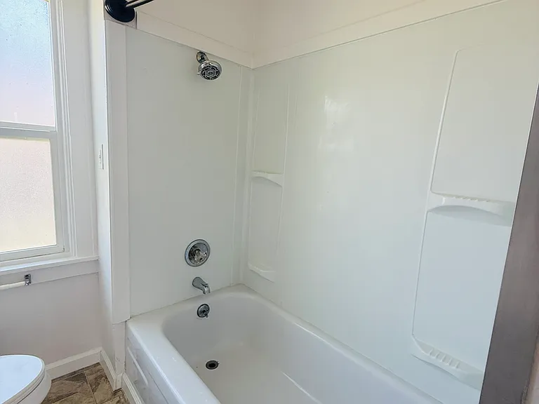10306 SE Harold St — Photo 9