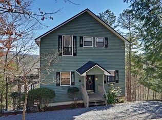 3335 Newport Dr, Ellijay, GA 30540