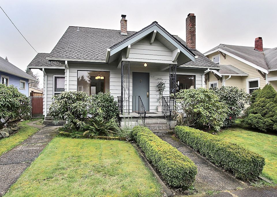 1st image of 1018 S 61st St