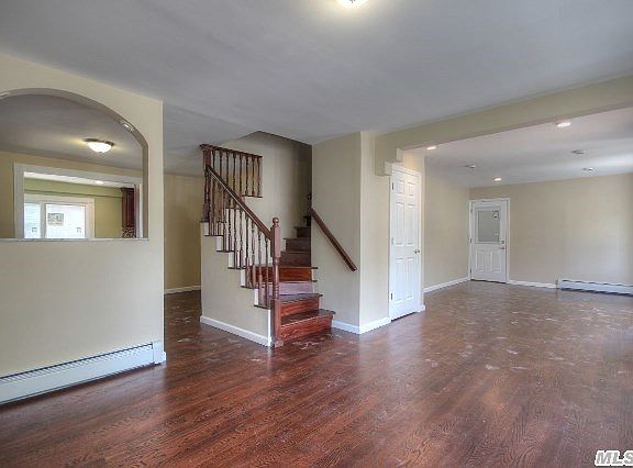 5th image of 5 Miller Cir
