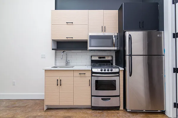 Rented by Nooklyn NYC LLC | media 24