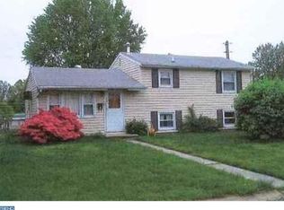 18 Cherry Ln, Elkton, MD 21921