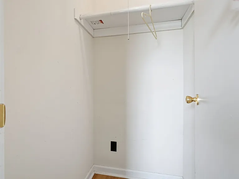524 Benefit Rd — Photo 18