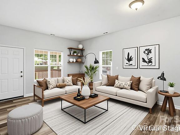 4th image of 4514 Wildwood Ave
