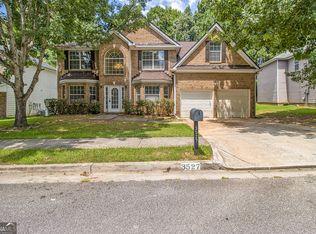 3527 Arminto Dr, Ellenwood, GA