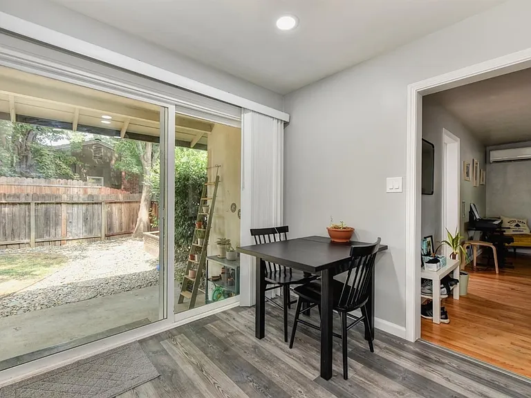 5433 Carlson Dr #5433 — Photo 12