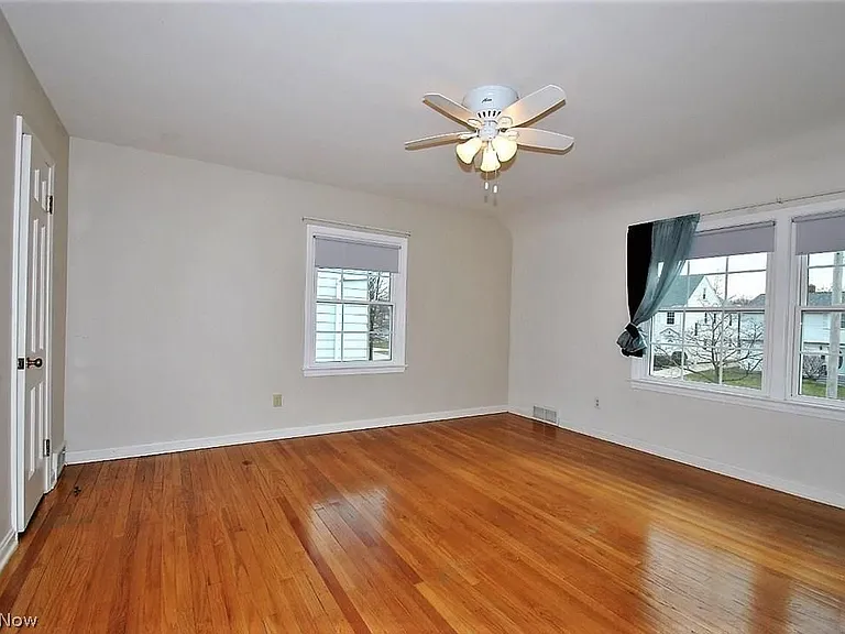 3578 Latimore Rd — Photo 15