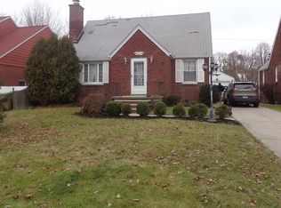780 Cleveland Dr, Cheektowaga, NY 14225