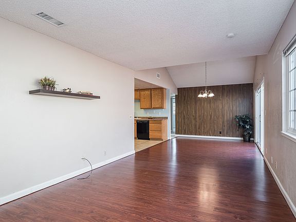 2nd image of 6451 Tupelo Dr