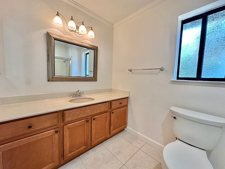 768 Rose Dr — Photo 35