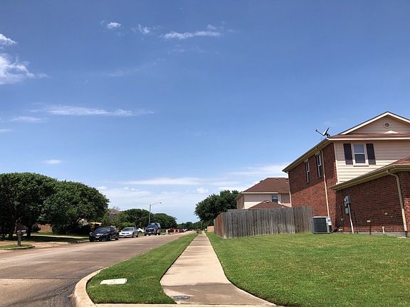 4th image of 5360 Cameron Dr