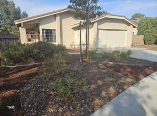 521 Calle Grande Cir, Santa Maria, CA 93455
