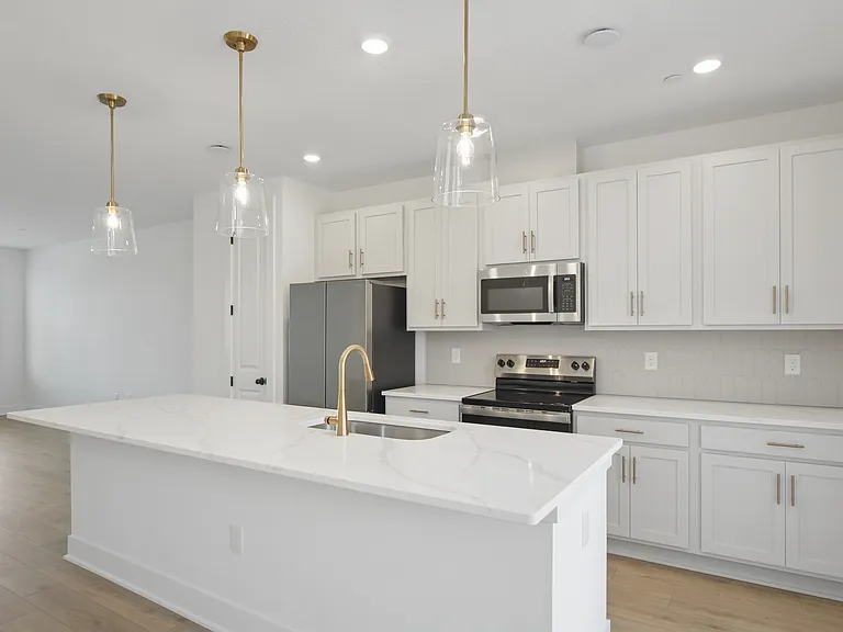 15219 Hamlin Park Dr #15219 — Photo 13