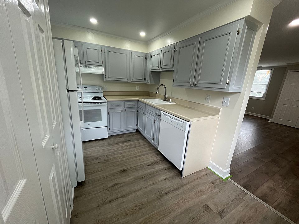 Kitchen with new appliances